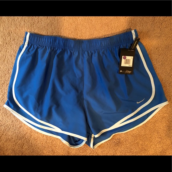 Nike Pants - Women’s Nike Tempo Shorts - XXL - NEW